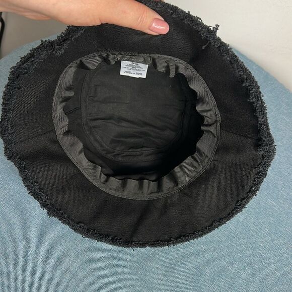 J. Crew Black Canvas Bucket Hat With Frayed Edge Size S/M - Picture 5 of 7